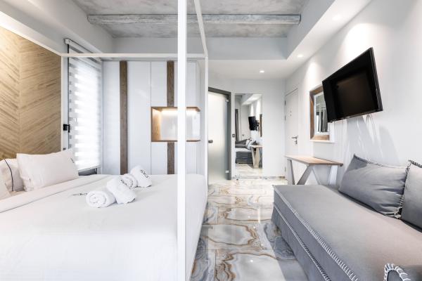 Experience the dream and luxury with the backdrop of the glorious light of the Greek sun and let your mind and soul travel to the magical blue of the Aegean

 

 