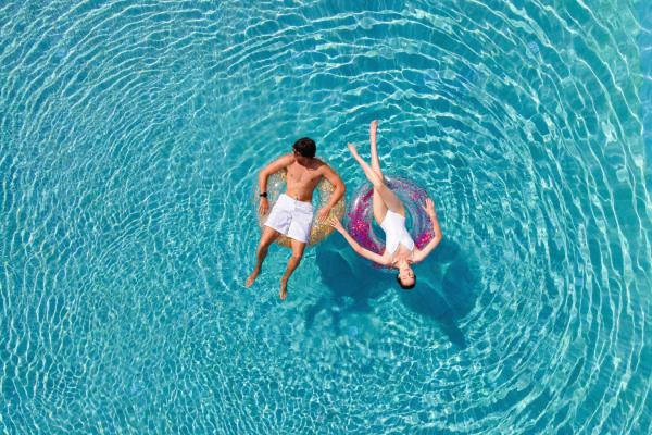 Treat yourself to a unique honeymoon experience at Blue Carpet Luxury Suites in Pefkohori