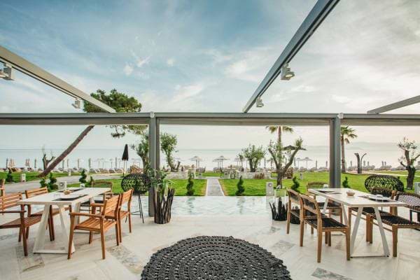 Το μοντέρνο στυλ με boho λεπτομέρειες δημιουργούν το απόλυτο περιβάλλον χαλάρωσης.