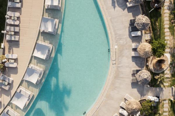 pool 