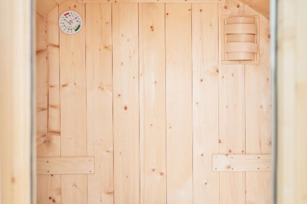 Experience wellness and refreshment by tasting one of the relaxing and therapeutic massages that we offer you.