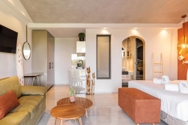 All Superior suites with garden are your sanctuary in Halkidiki!