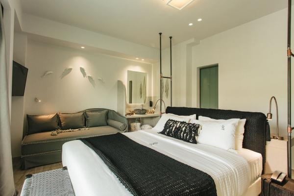 The décor of each room varies, but retains the white minimal style with little bohemian chic influences.